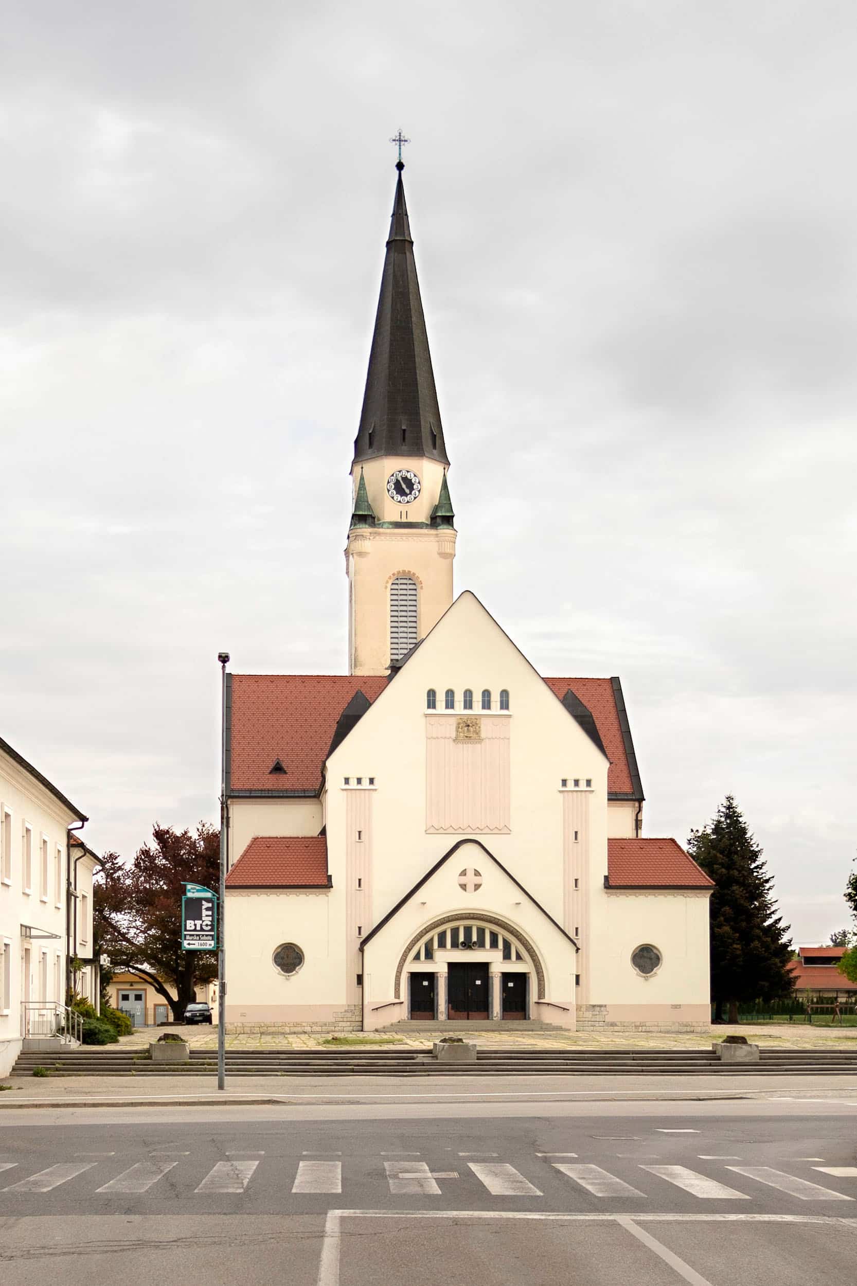 Murska Sobota Cathedral - Wikipedia